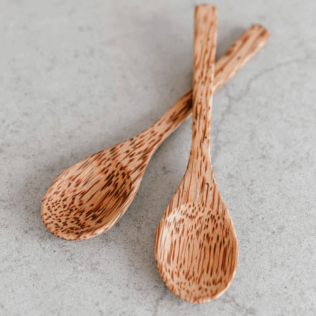 Eat Gloriously, with these stunning sustainably sourced wooden coconut spoons, made from pure coconut shells. Every year billions of coconuts are harvested for theirWooden Coconut SpoonGlorious Foods Co