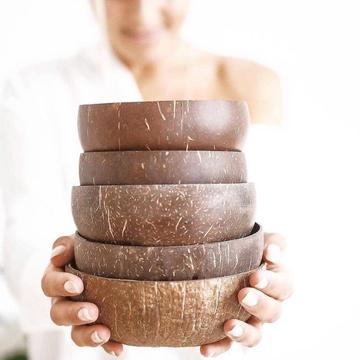 Create Gloriously, with these stunning sustainably sourced coconut bowls, made from pure coconut shells. Every year billions of coconuts are harvested for their wateCoconut BowlGlorious Foods Co